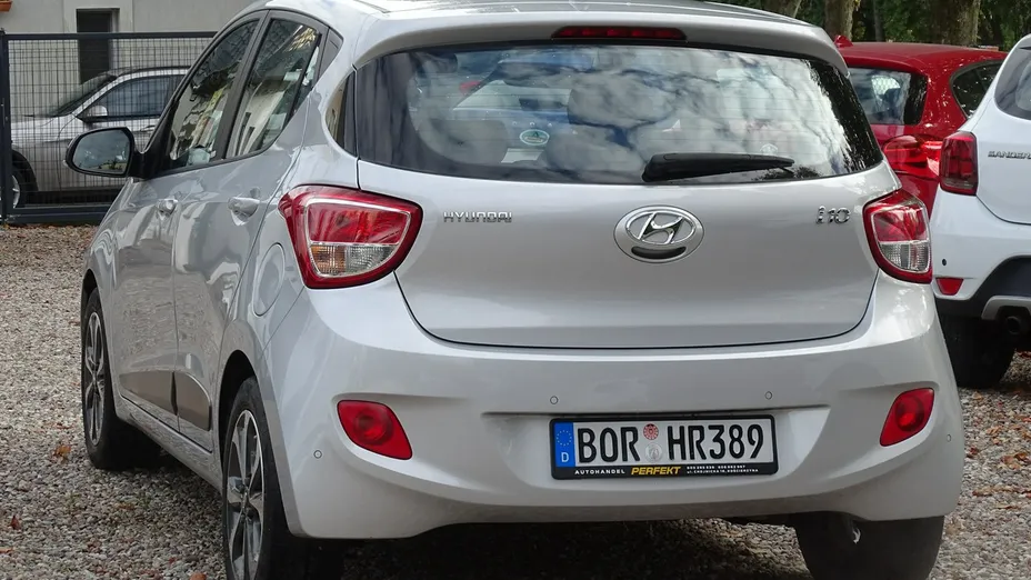 HYUNDAI i10 -