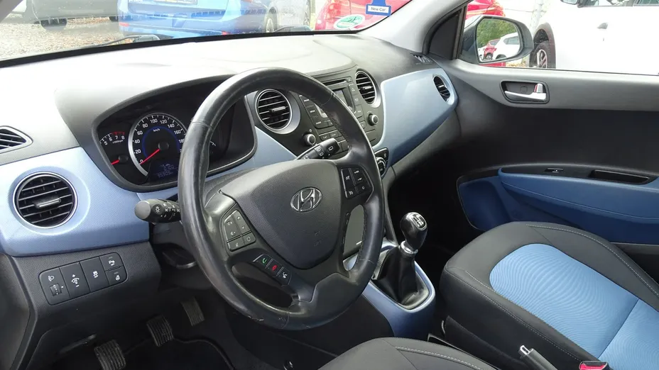 HYUNDAI i10 -