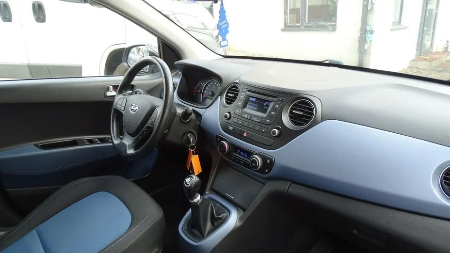 HYUNDAI i10 -