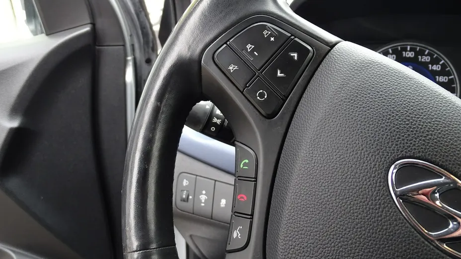 HYUNDAI i10 -