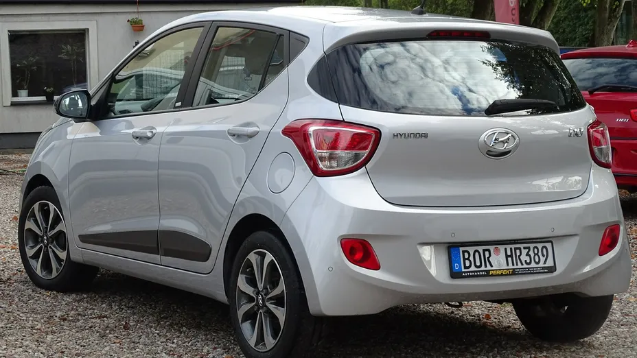 HYUNDAI i10 -
