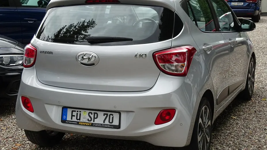 HYUNDAI i10 -