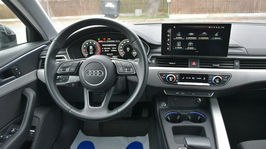 AUDI A4 -