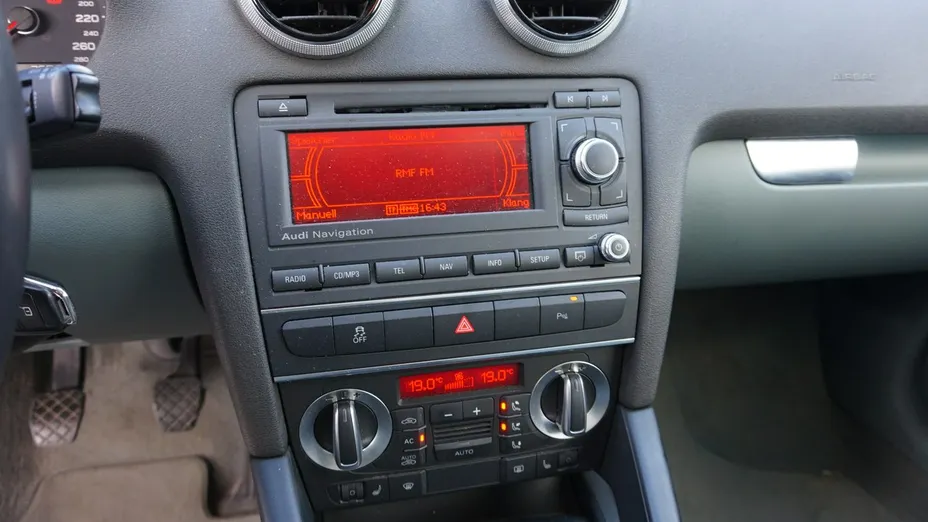 AUDI A3 -