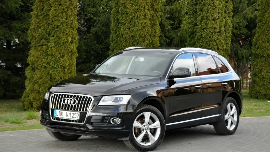 AUDI Q5 -