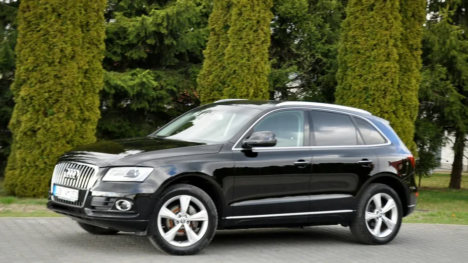 AUDI Q5 -
