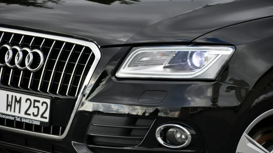 AUDI Q5 -