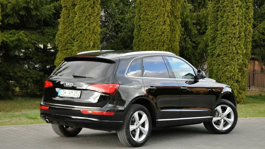 AUDI Q5 -
