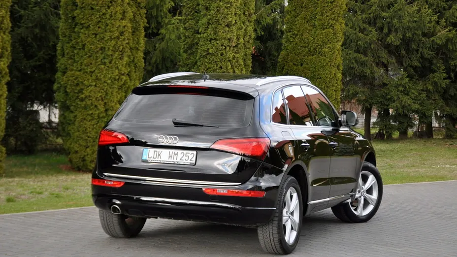 AUDI Q5 -