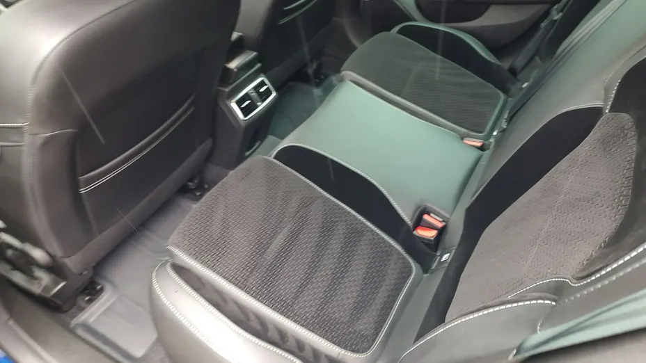 RENAULT Megane -