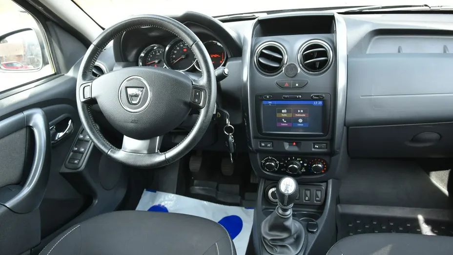 DACIA Duster -