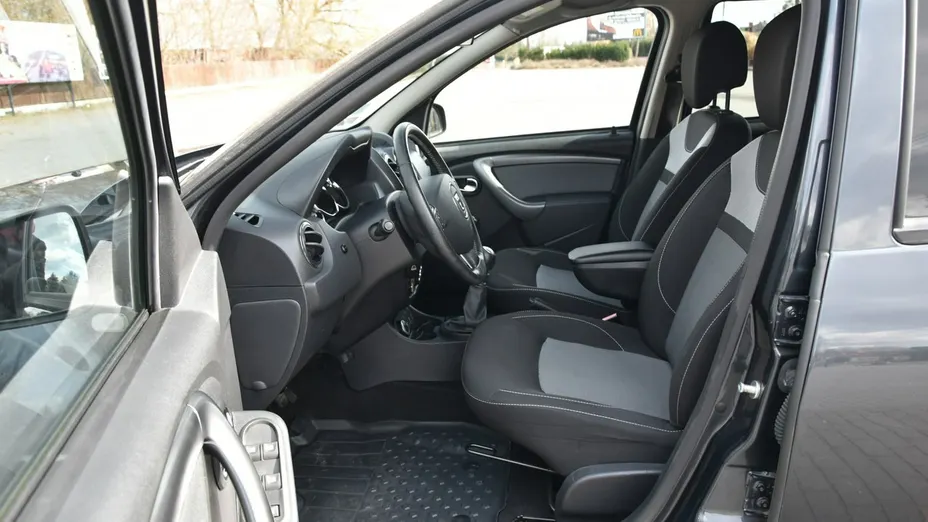 DACIA Duster -