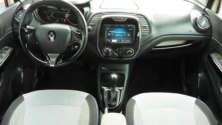RENAULT Captur -