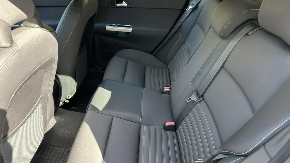 VOLVO V50 -