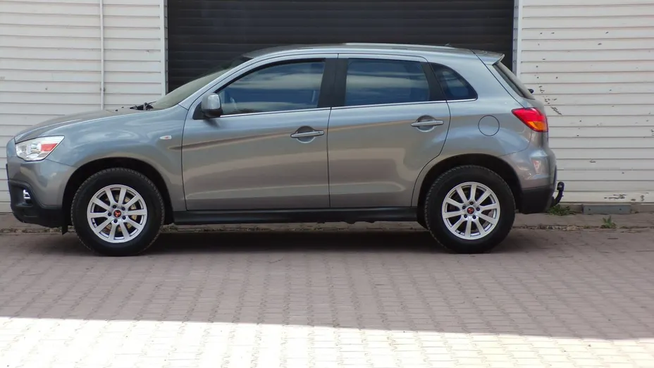 MITSUBISHI ASX -