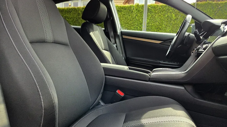 HONDA Civic -