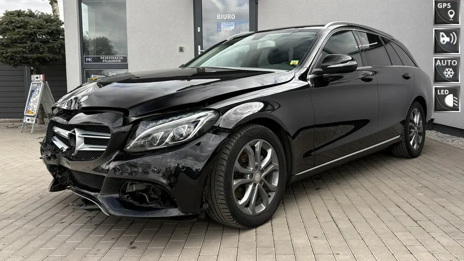 MERCEDES-BENZ C Klasa -