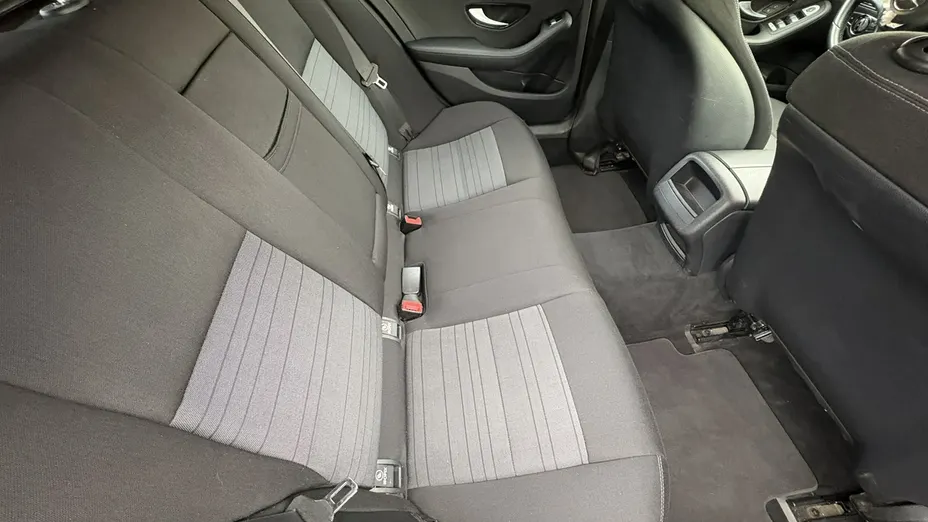 MERCEDES-BENZ C Klasa -
