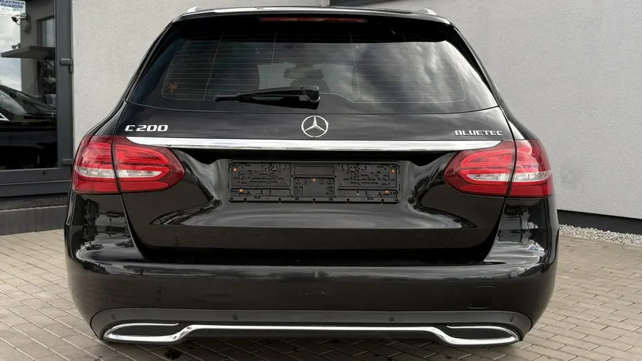 MERCEDES-BENZ C Klasa -