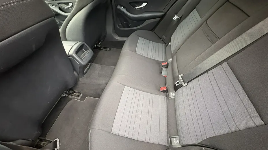 MERCEDES-BENZ C Klasa -