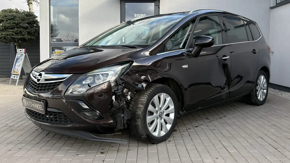 OPEL Zafira -