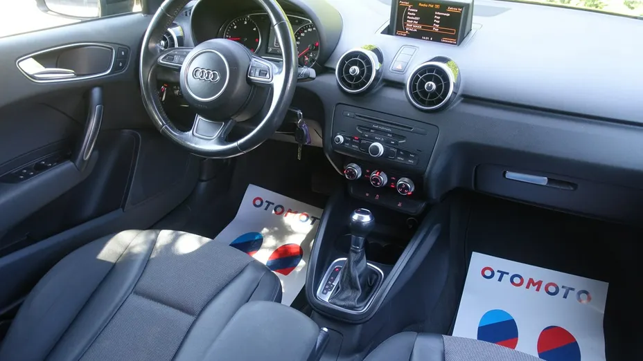 AUDI A1 -