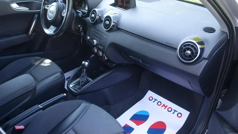AUDI A1 -