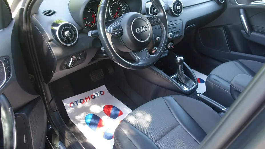 AUDI A1 -