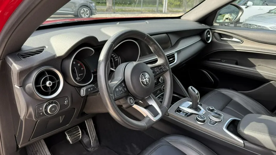ALFA ROMEO Stelvio -