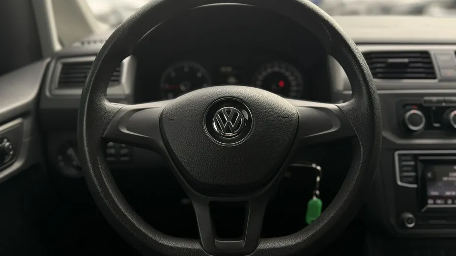 VOLKSWAGEN Caddy -