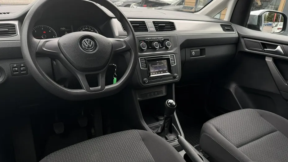 VOLKSWAGEN Caddy -
