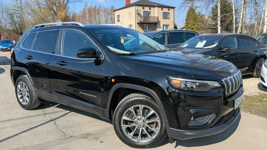 JEEP Cherokee -