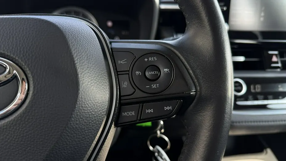 TOYOTA Corolla -