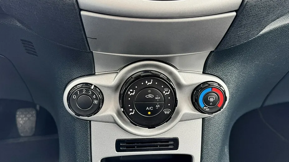 FORD Fiesta -