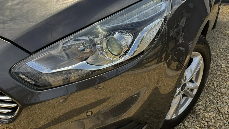 FORD S-MAX -