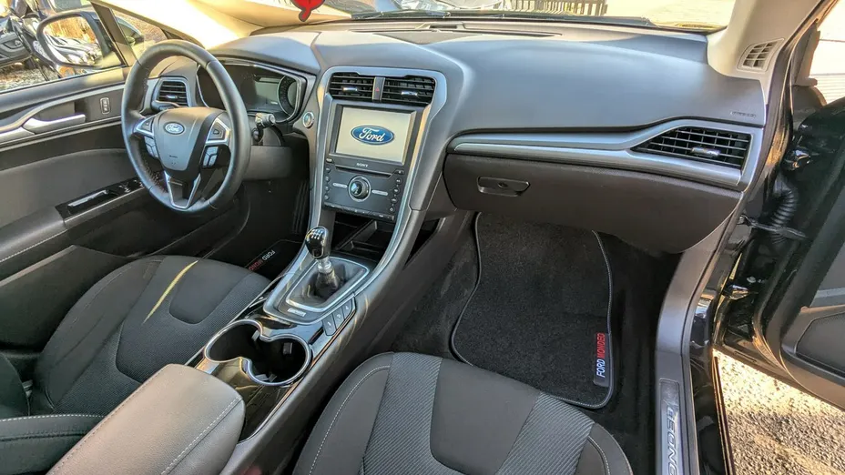 FORD Mondeo -