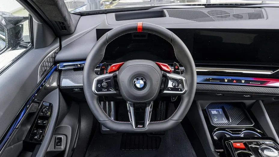 BMW M5 -