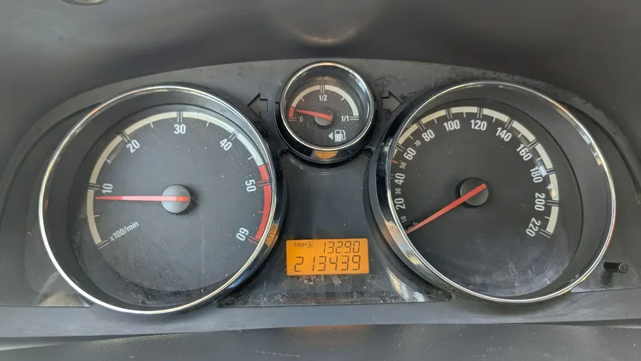 OPEL Antara -