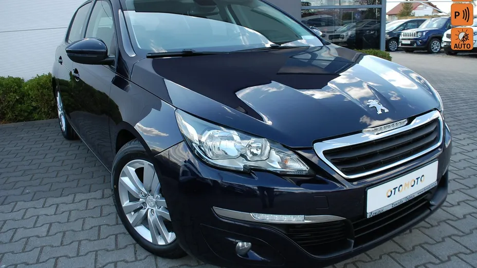 PEUGEOT 308 -