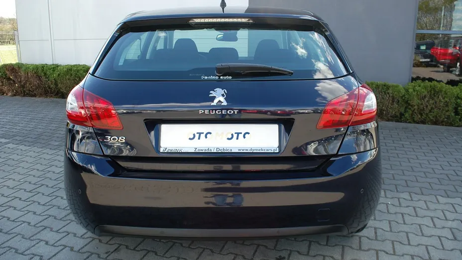 PEUGEOT 308 -