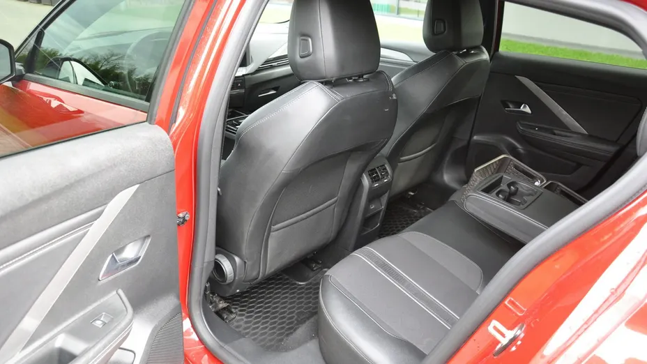 OPEL Astra -