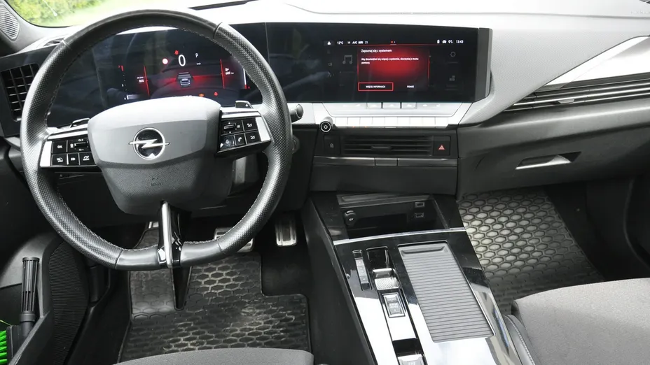 OPEL Astra -