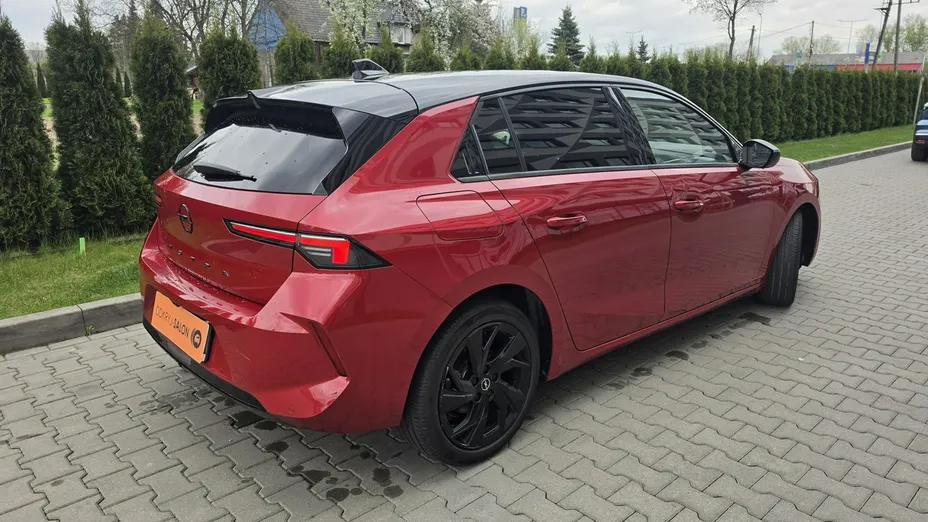 OPEL Astra -