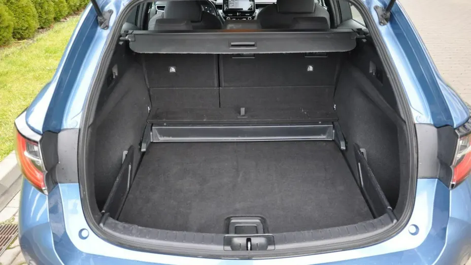 TOYOTA Corolla -