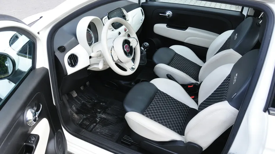 FIAT 500 -