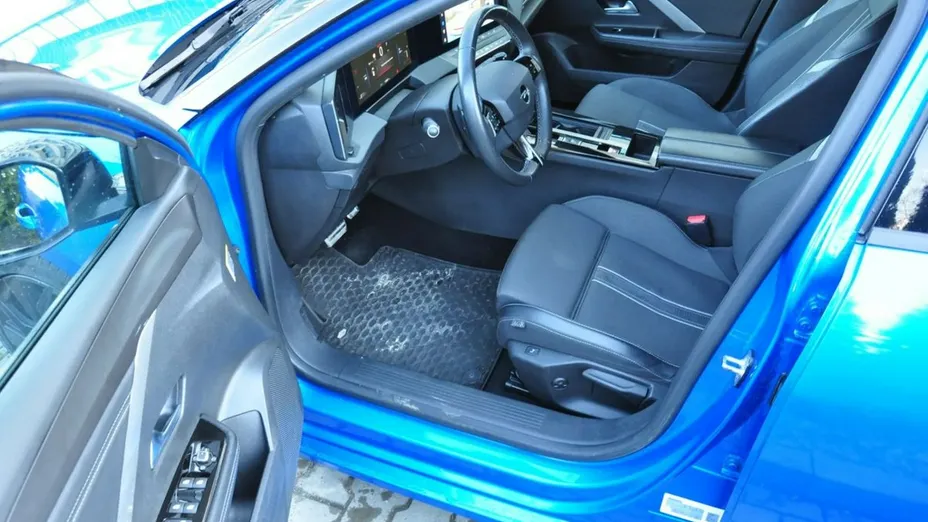 OPEL Astra -