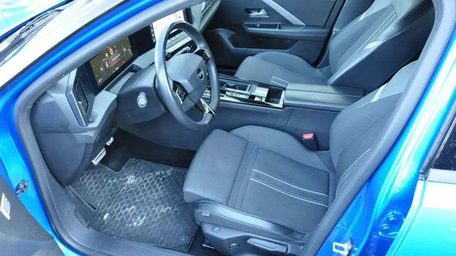 OPEL Astra -