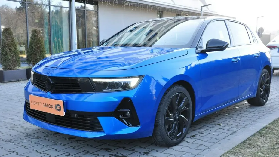 OPEL Astra -