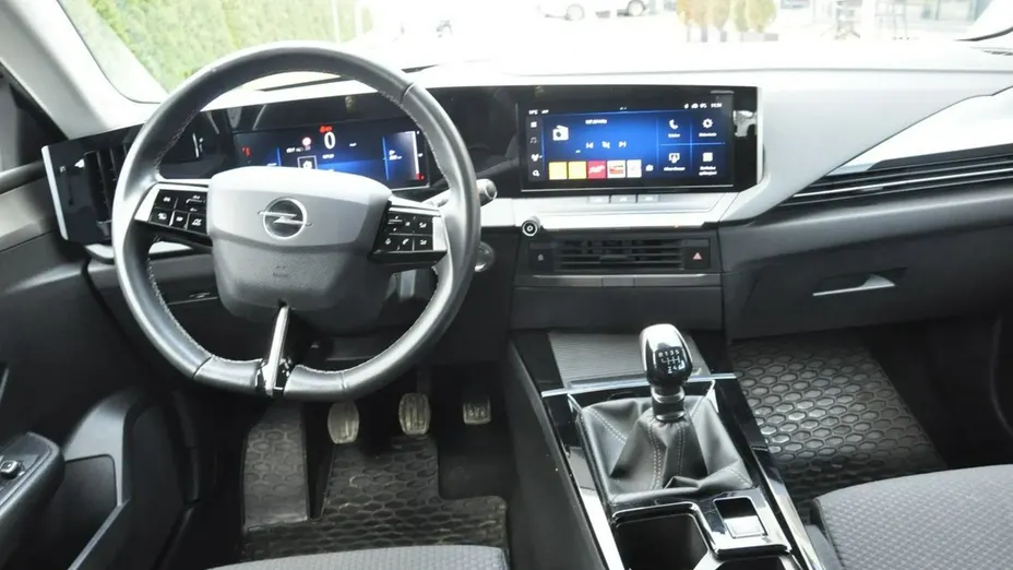 OPEL Astra -