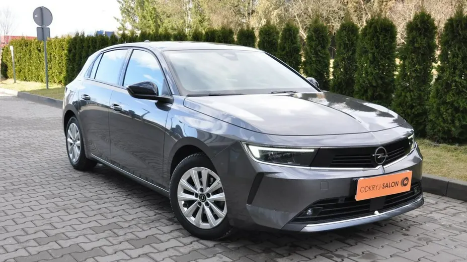 OPEL Astra -